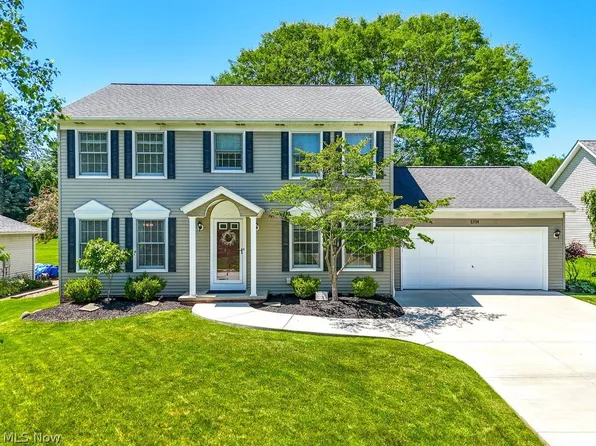 1314 Sharonbrook Dr, Twinsburg, OH 44087