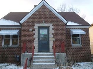 1128 S 19th St, Manitowoc, WI 54220