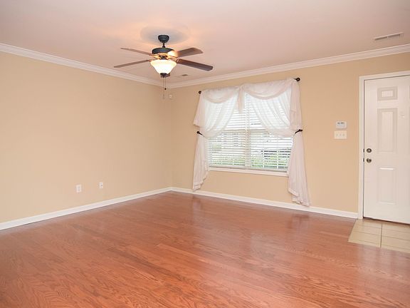 3rd image of 4743 Forest Landing Way