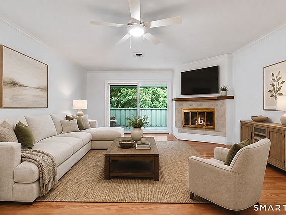 4th image of 186 Gillies Lane #186
