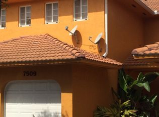 7509 Nw 174 Terr, Miami, FL 33015