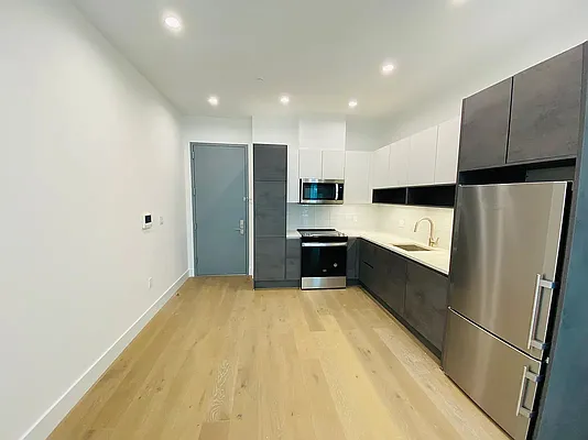 Rented by Acre NY Realty Inc | media 15