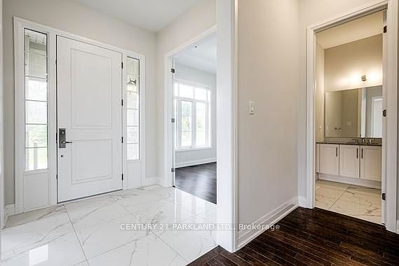 3rd image of 6 Dennis Reed Ct