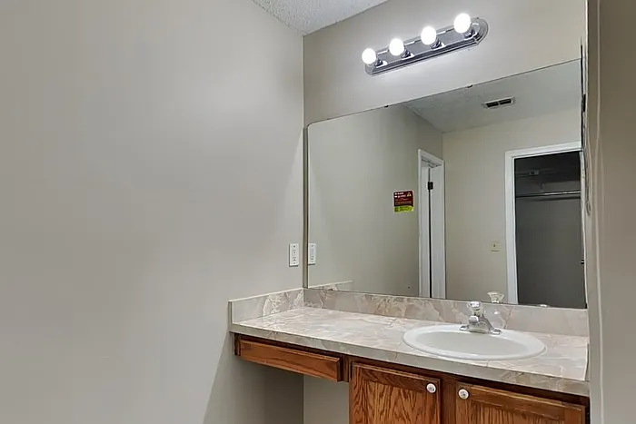 8131 Cumberland Gap Trl — Photo 7