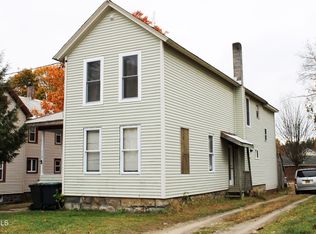 112 Oak St, Corinth, NY 12822