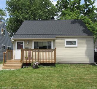 933 E Dallas Ave, Madison Heights, MI, 48071