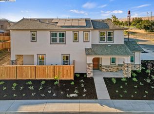 115 Campoli Dr, Morgan Hill, CA 95037