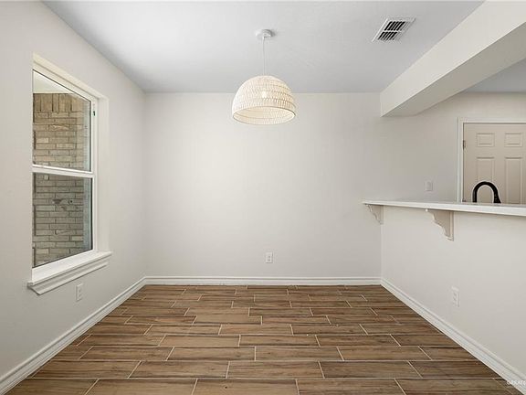 4th image of 2817 Trey Dr