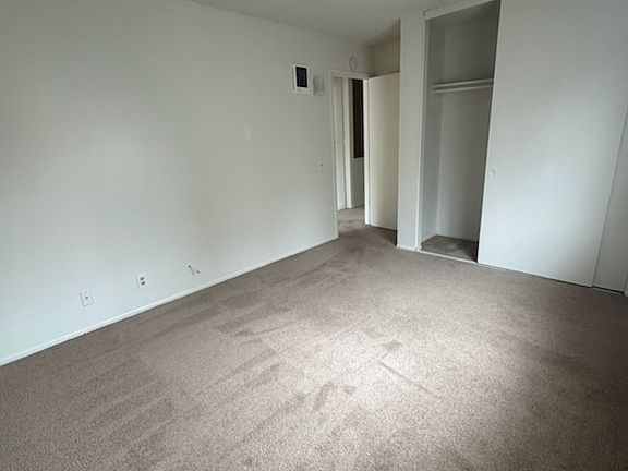 5th image of 6-1216 E Mason St