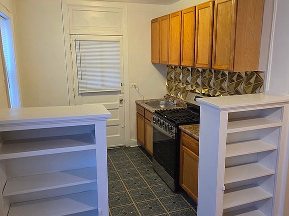 5th image of 7520 N Hoyne Ave APT 1K