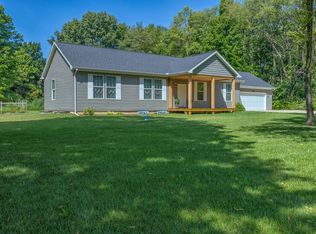 10060 Casey Ln, Berrien Springs, MI 49103