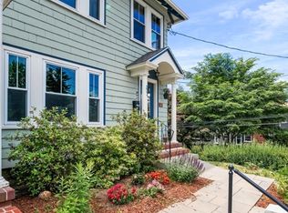 322 Lagrange St #1, West Roxbury, MA 02132