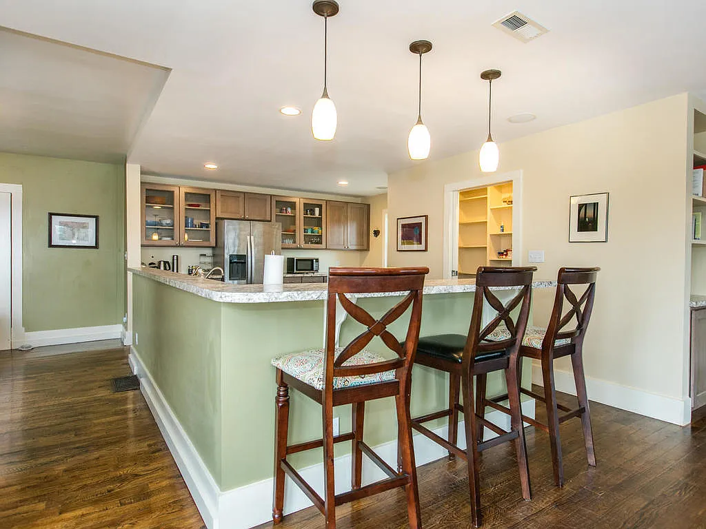 1 bed, 1.5 bath, 1200 sqft, $2,600 — Photo 4