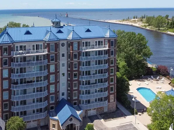 200 Lake St Unit 4C, Saint Joseph, MI 49085