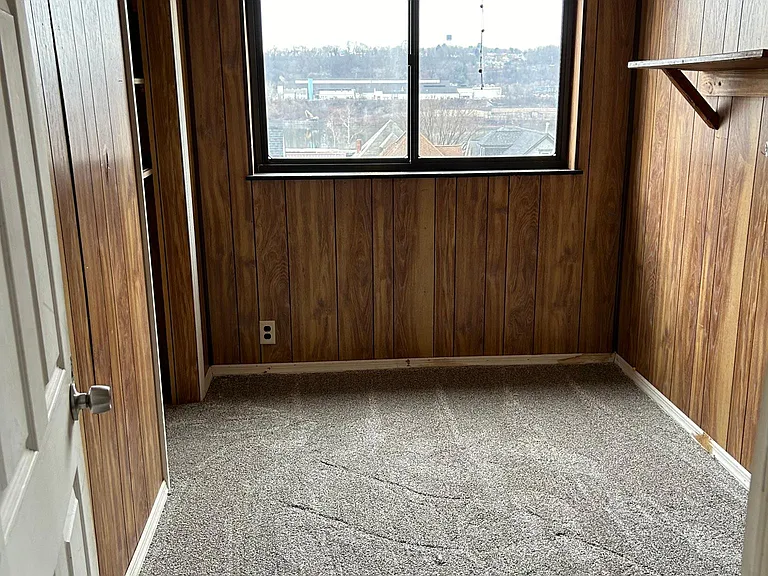 1180 6th Ave — Photo 21