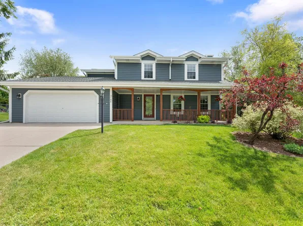 3106 Rolling Ridge DRIVE, Waukesha, WI 53188