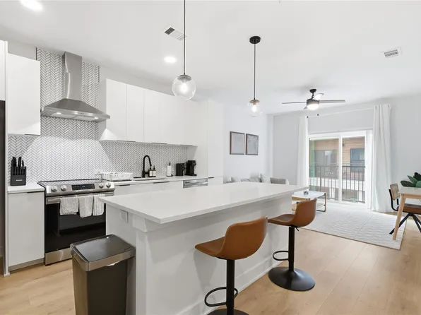 2500 Longview St #219, Austin, TX 78705