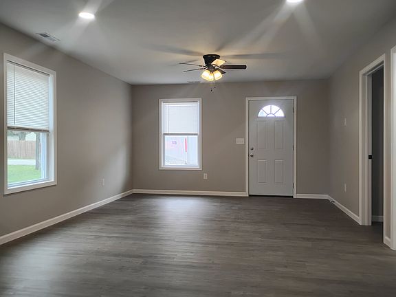 3rd image of 719 College Ave #719