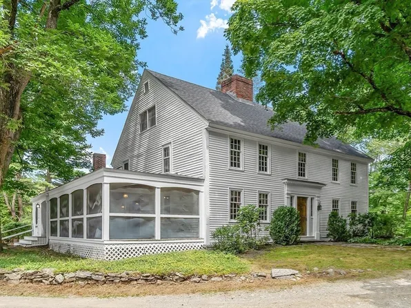 573 Longley Rd, Groton, MA 01450
