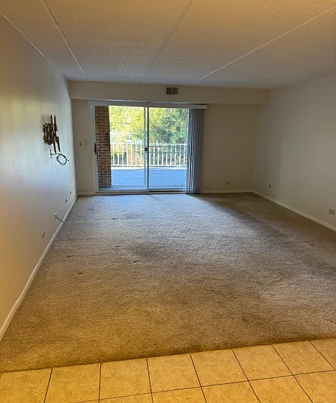 1450 Plymouth Ln #214 — Photo 5