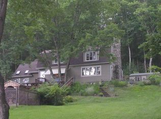 Moon Valley Rd, Milford, PA 18337