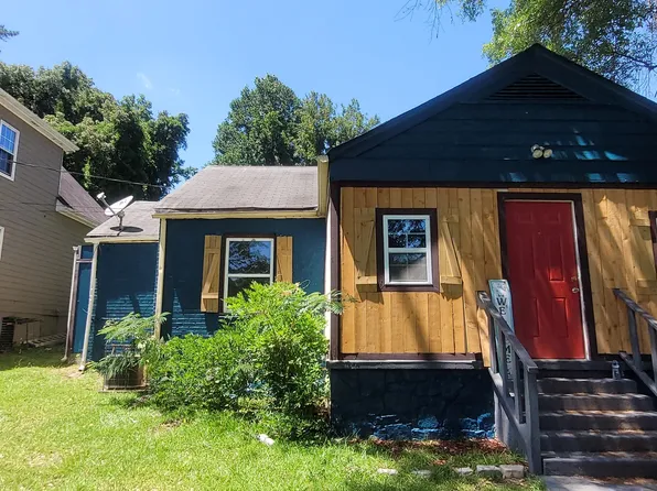 2009 Baker Rd NW, Atlanta, GA 30318