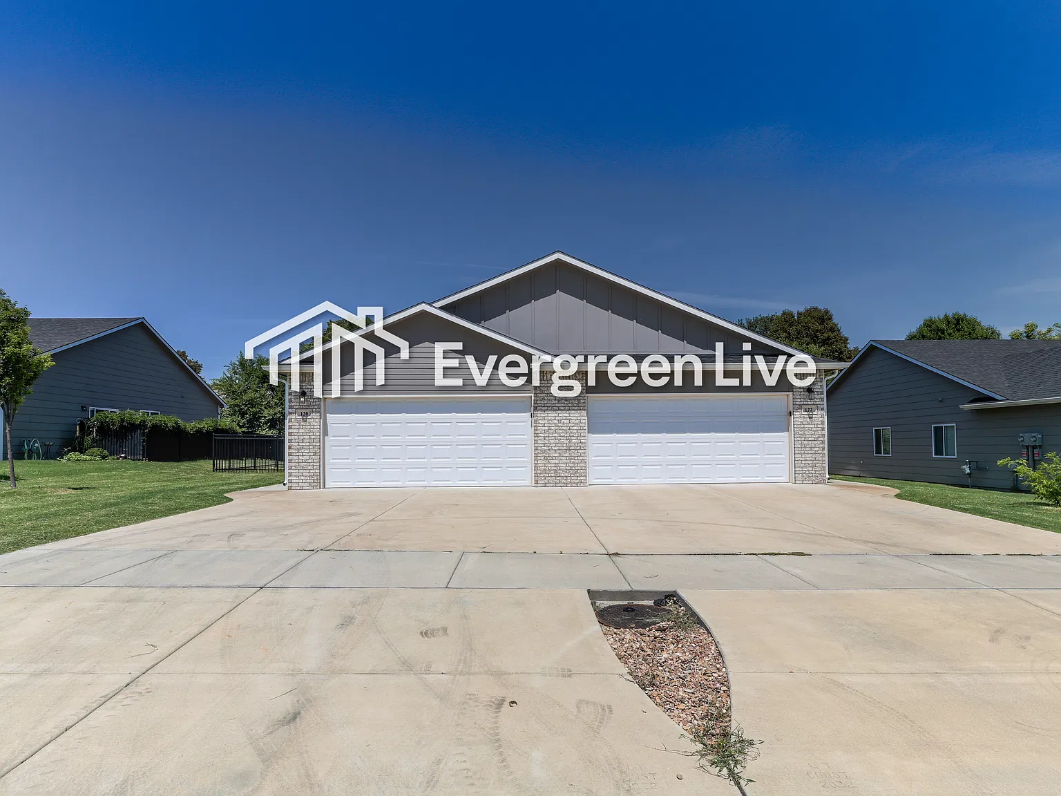 3 bed, 2.0 bath, 1200 sqft, $1,395 — Photo 2