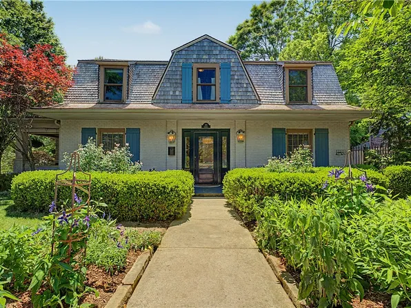 225 E Lafayette St, Fayetteville, AR 72701