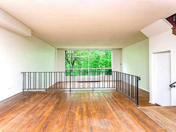 4th image of 4483 Douglas Ave #Townhouse 17