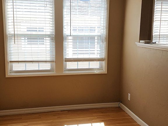 5th image of 1130 Bessie Ave
