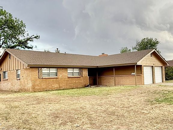 4th image of 3842 Maple Ave