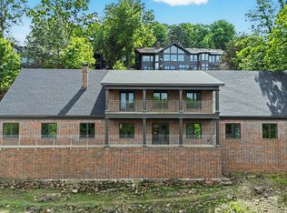 1 Overlook Cir, Little Rock, AR 72207