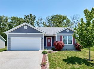 70 Round Table Ct, Winfield, MO 63389