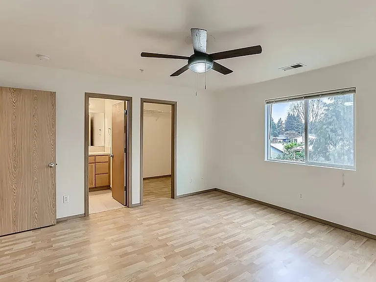 19973 Kendall Ln — Photo 14