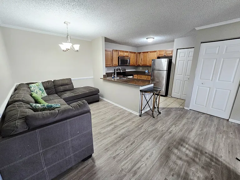 5582 Baywater Dr — Photo 7