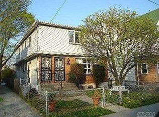 4639 Smart St, Flushing, NY 11355