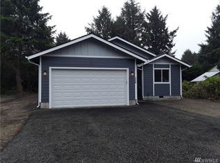 208 S Oar Loop SW, Ocean Shores, WA 98569