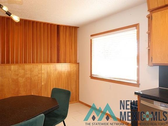 5th image of 437 Sandy Ln