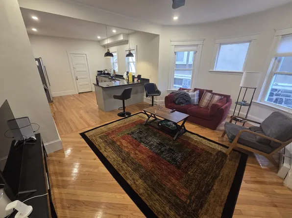 125 Liberty Rd, Somerville, MA