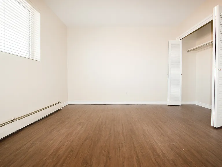 333 Edison Ave #201 — Photo 10