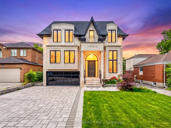 130 Pemberton Ave, Toronto, ON M2M 1Y7
