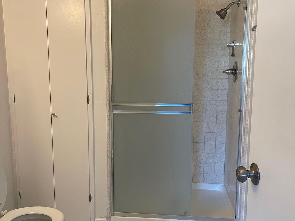 1st image of 2885 Joseph Ave #12