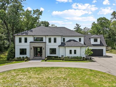 32575 Romsey Rd, Franklin, MI, 48025