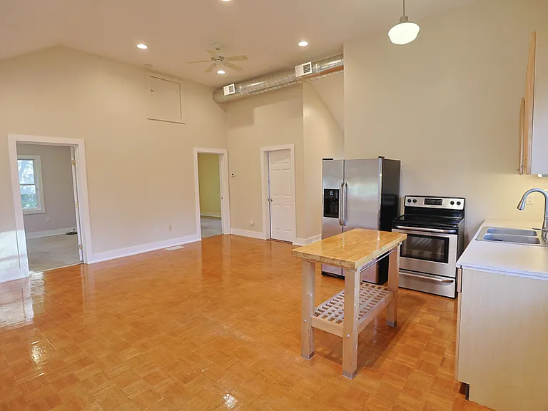 28 Mulford Ave — Photo 18