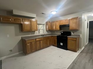 962 Bergen St #1, Newark, NJ 07112