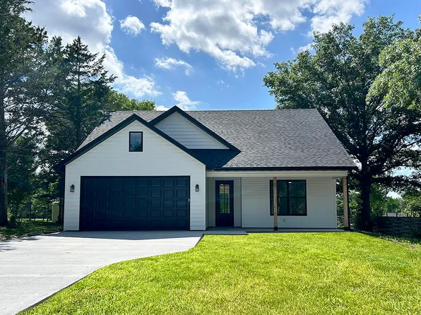 1579 N Golf Blvd, Columbia, MO 65202