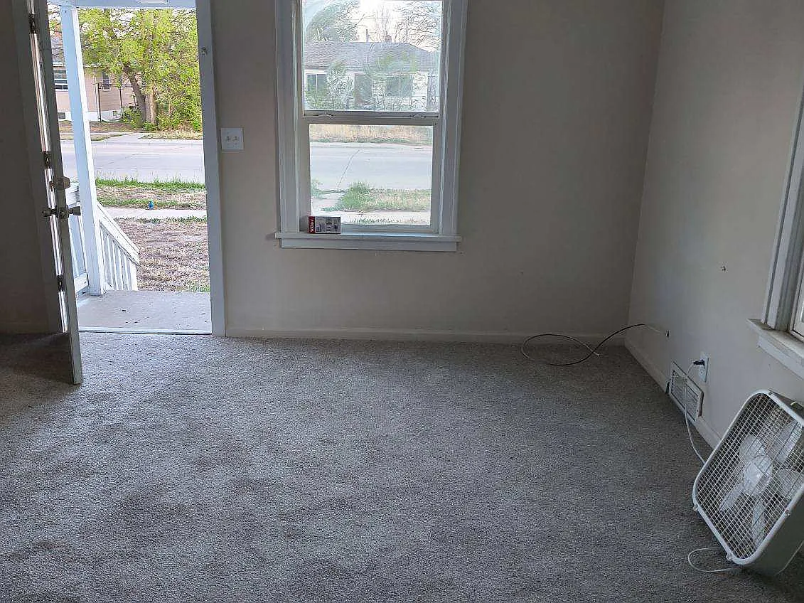 Building Photo - 1418 Forrest St #1418