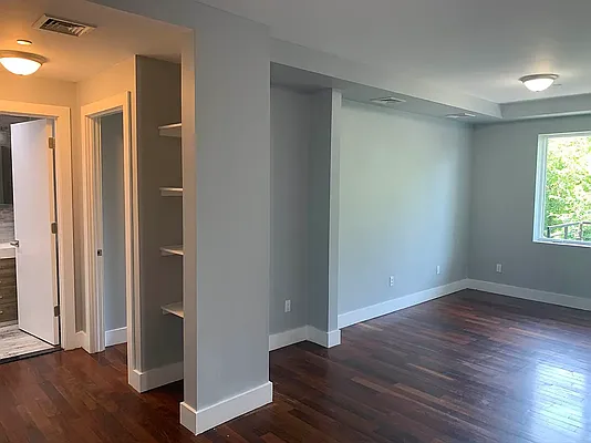 Rented by Pear NYC LLC | media 9
