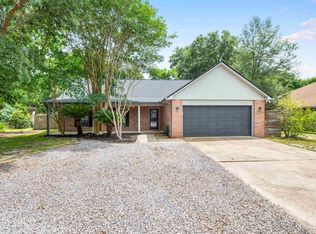 7040 Lago Mirada Dr, Navarre, FL 32566
