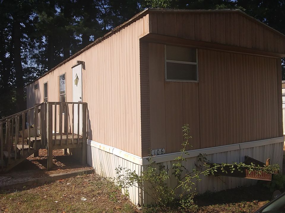 1st image of 106 Sante Cir #106